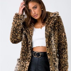 Leopard faux fur coat!